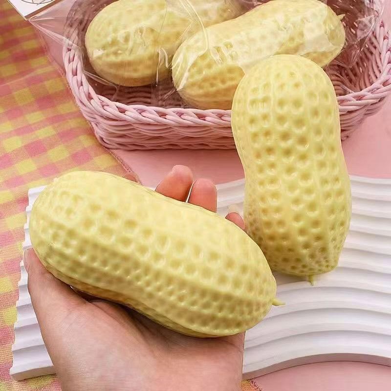 CRUNCHY Peanut Squishy